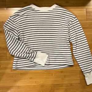 Abercrombie long sleeve waffle shirt size small